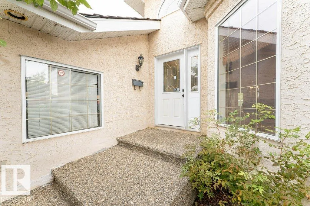 429 NORWAY CRESCENT