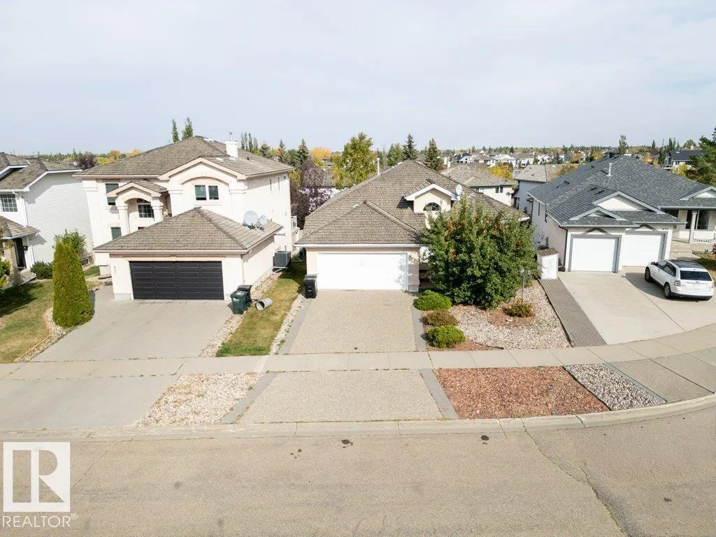 429 NORWAY CRESCENT