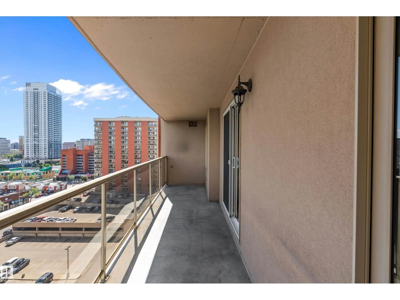 10909 103 AV NW