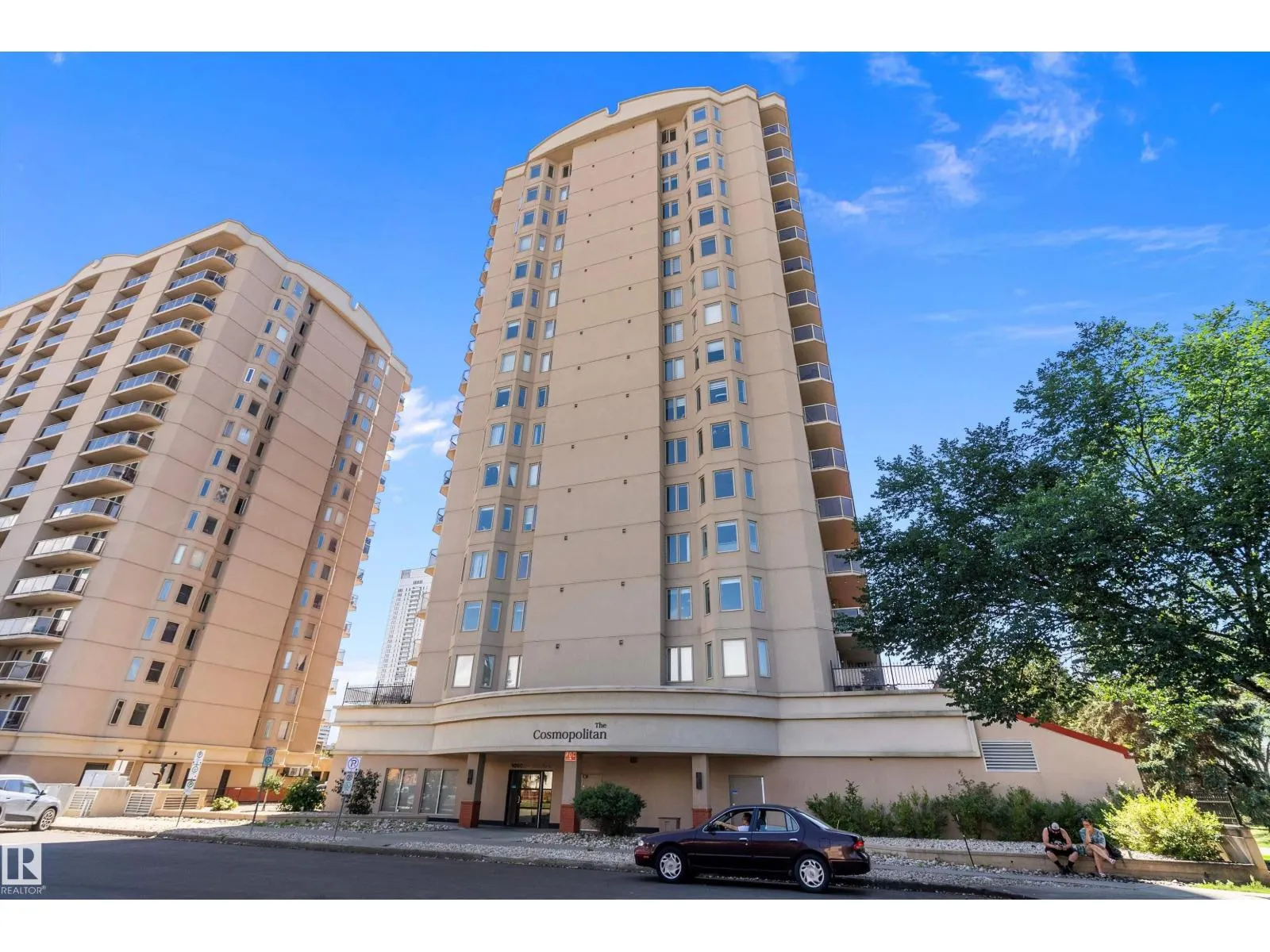 10909 103 AV NW