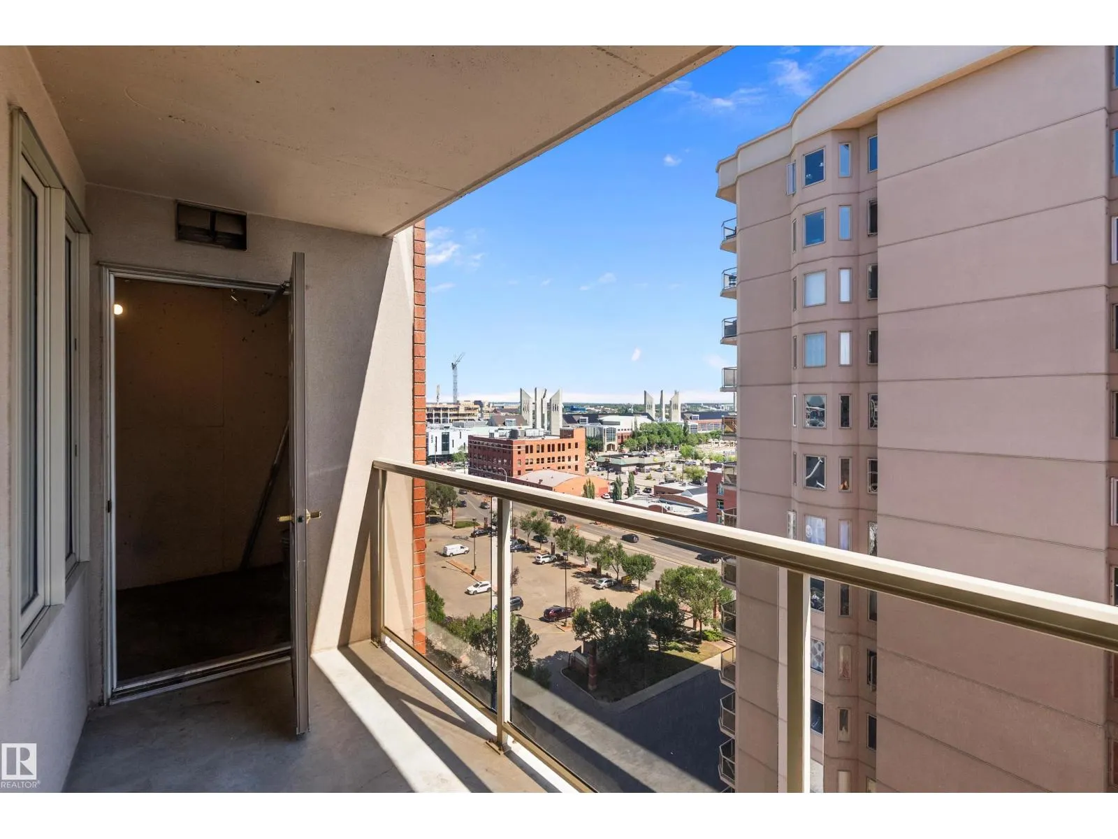 10909 103 AV NW
