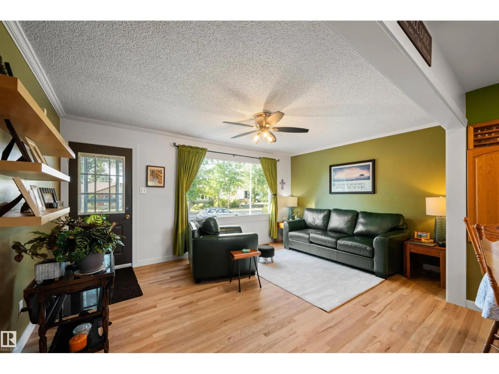 11005 38 ST NW