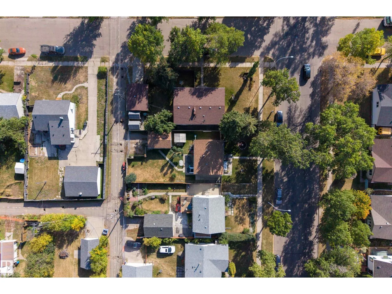 11005 38 ST NW