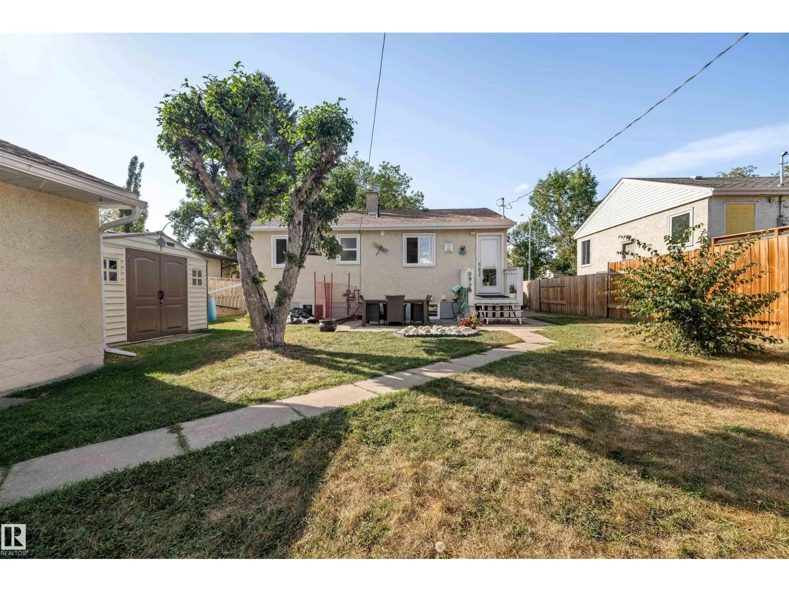 11005 38 ST NW