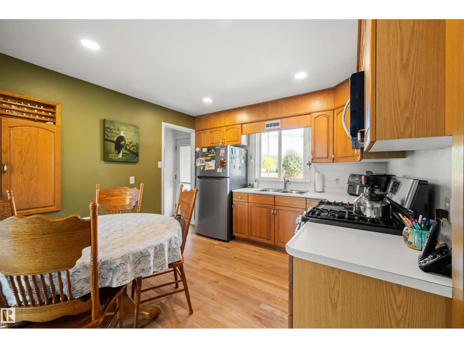 11005 38 ST NW
