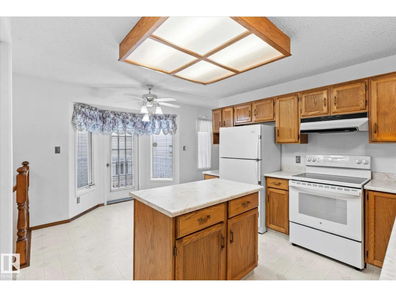 48 MCKEAN WY