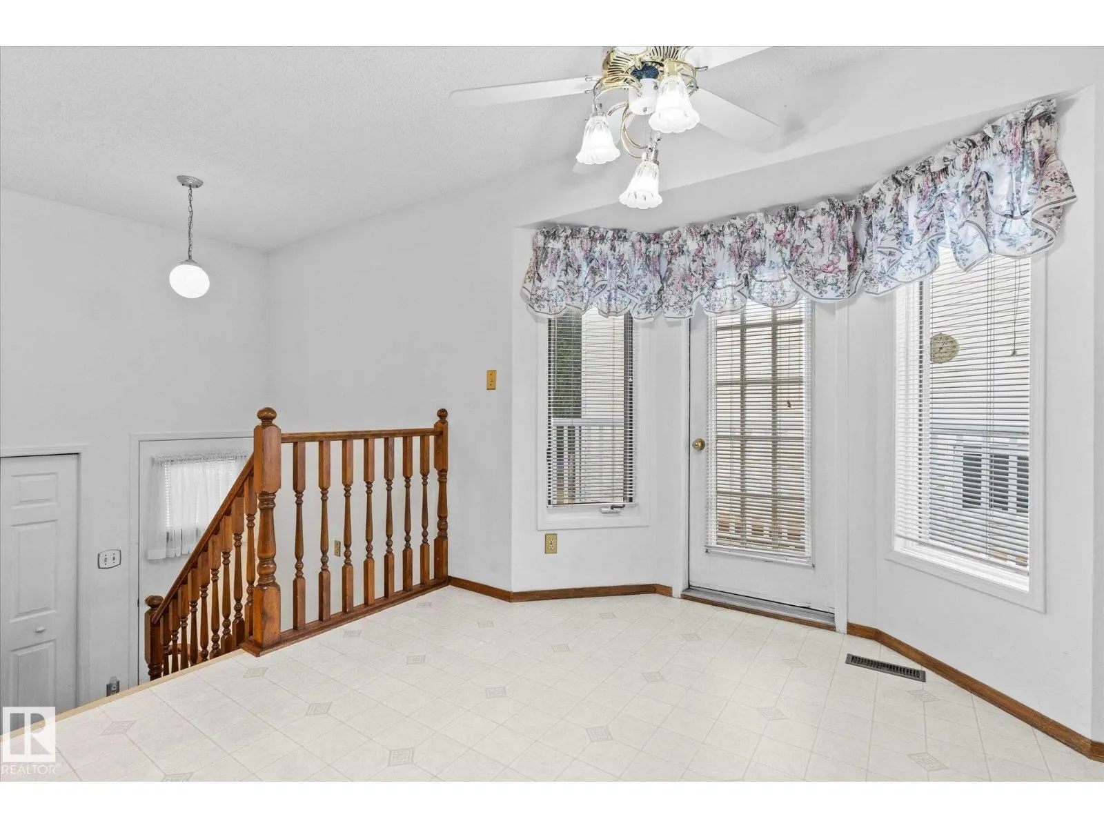 48 MCKEAN WY