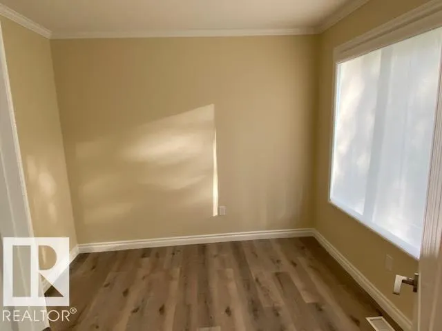 5038 49 ST