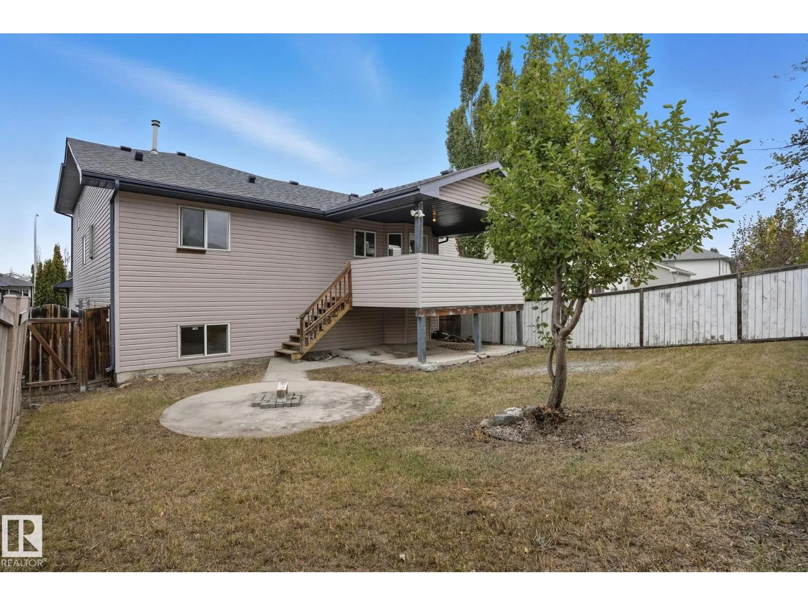 13327 155 AV NW