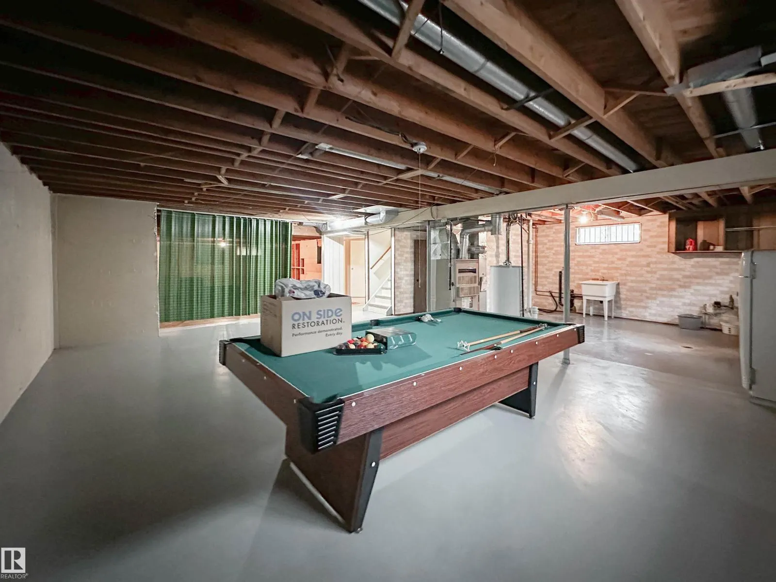 107 ANDREWS CR