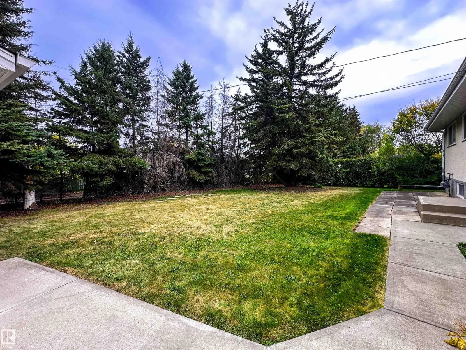 107 ANDREWS CR