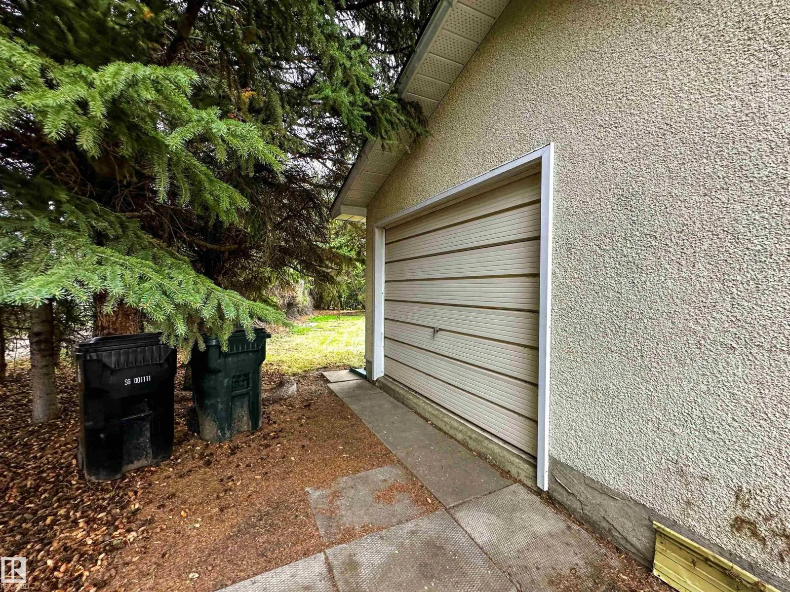107 ANDREWS CR