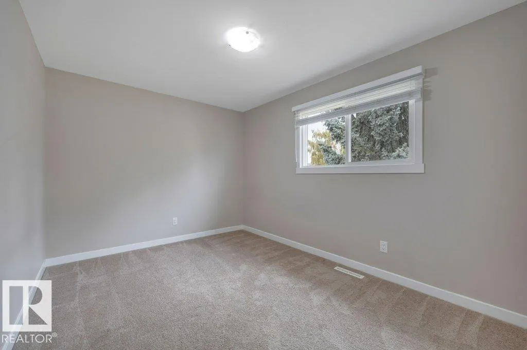 7519 150 AV NW