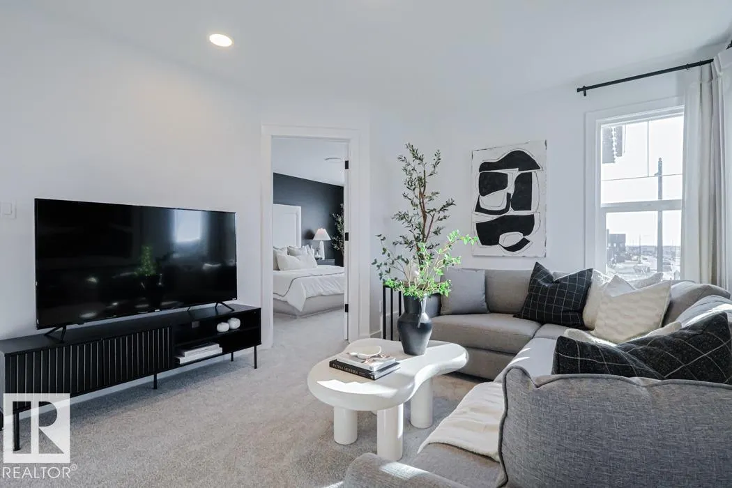 2011 191 ST NW