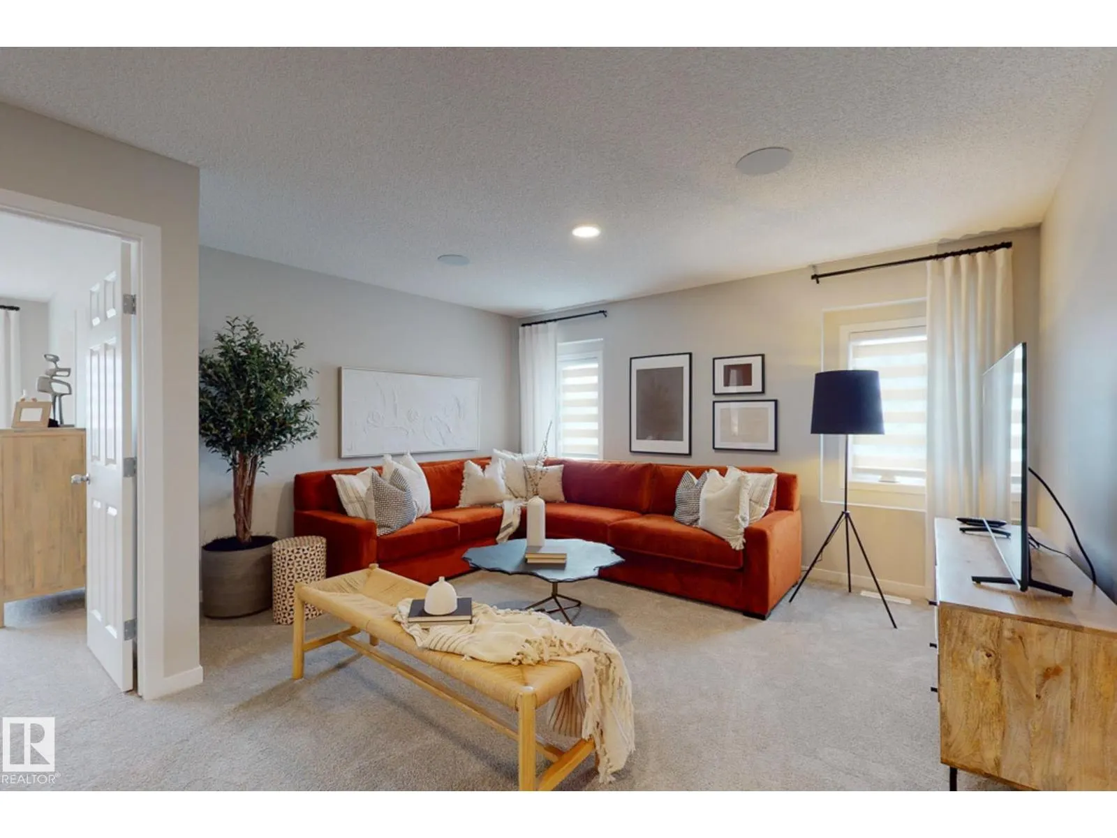 1143 South Creek Wynd