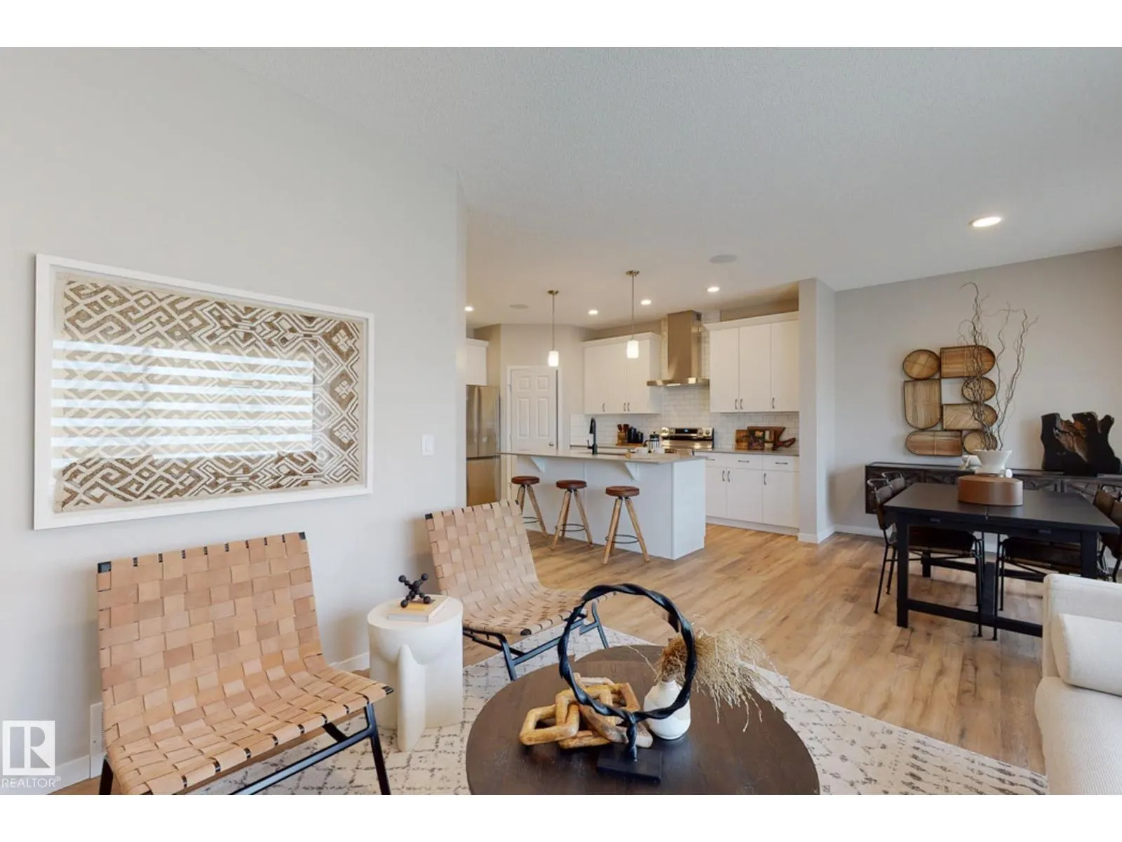 1143 South Creek Wynd