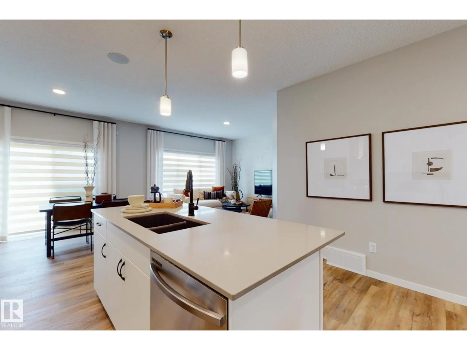 1143 South Creek Wynd