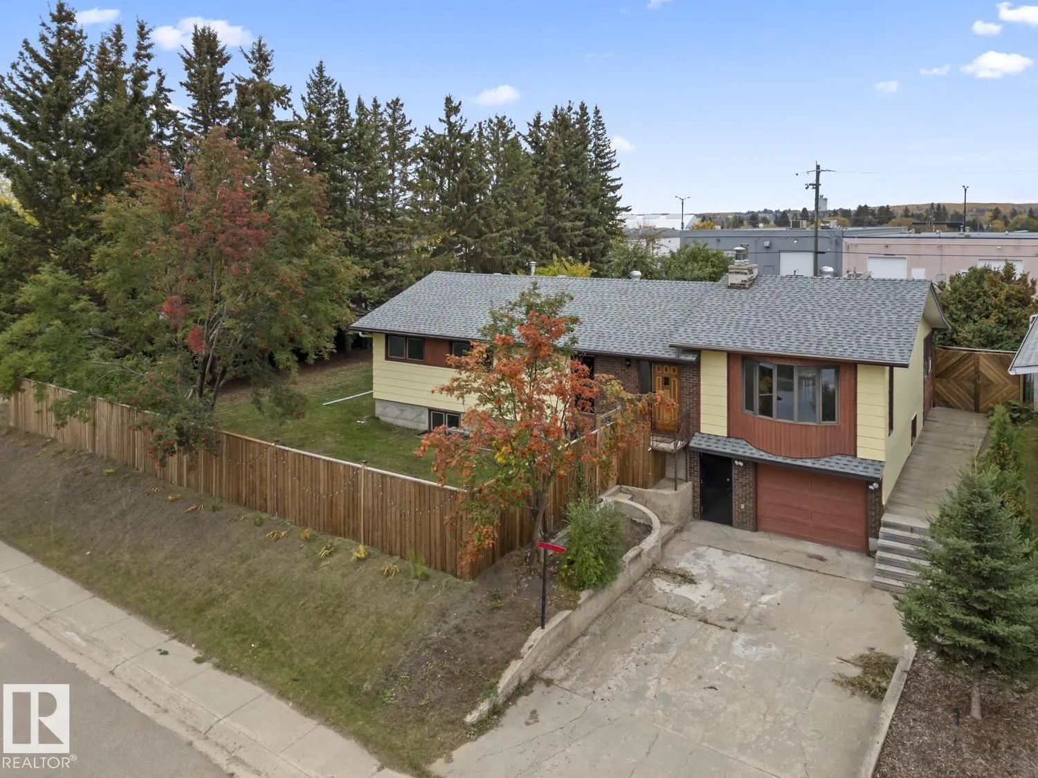 5213 56 ST
