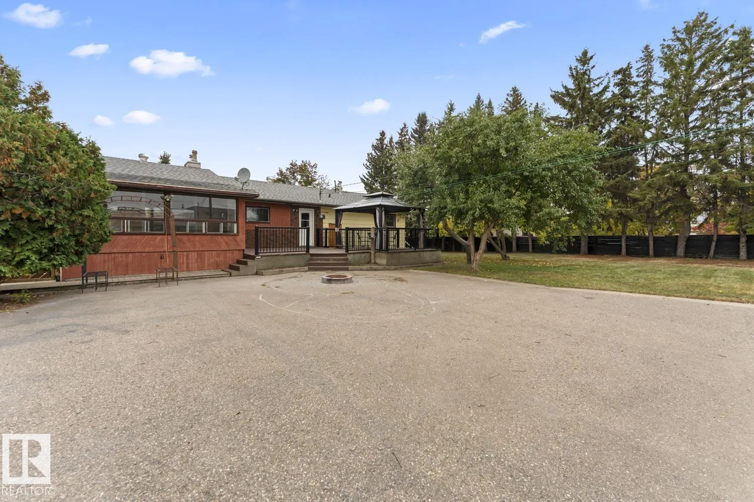5213 56 ST