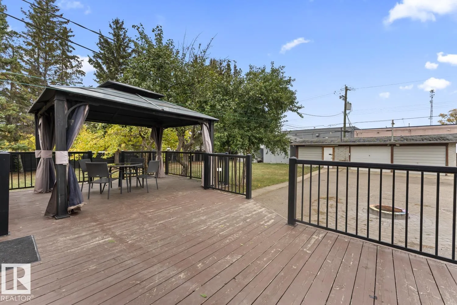 5213 56 ST