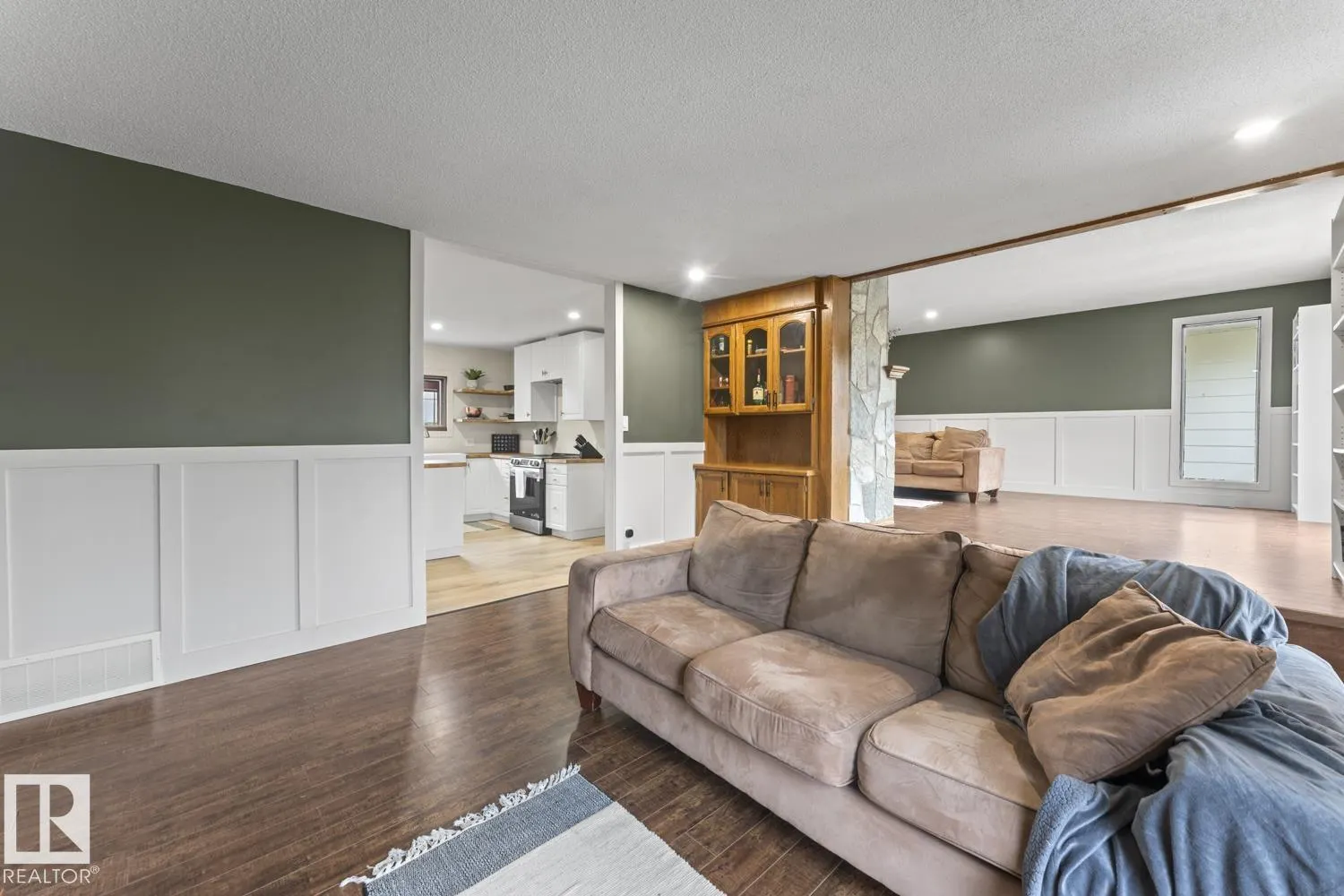 5213 56 ST