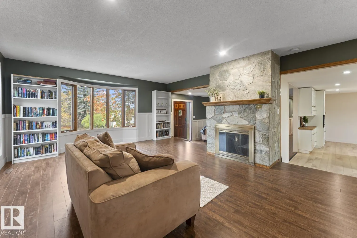 5213 56 ST