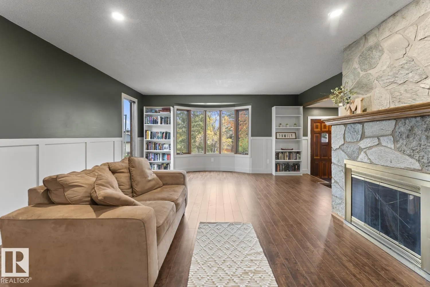 5213 56 ST