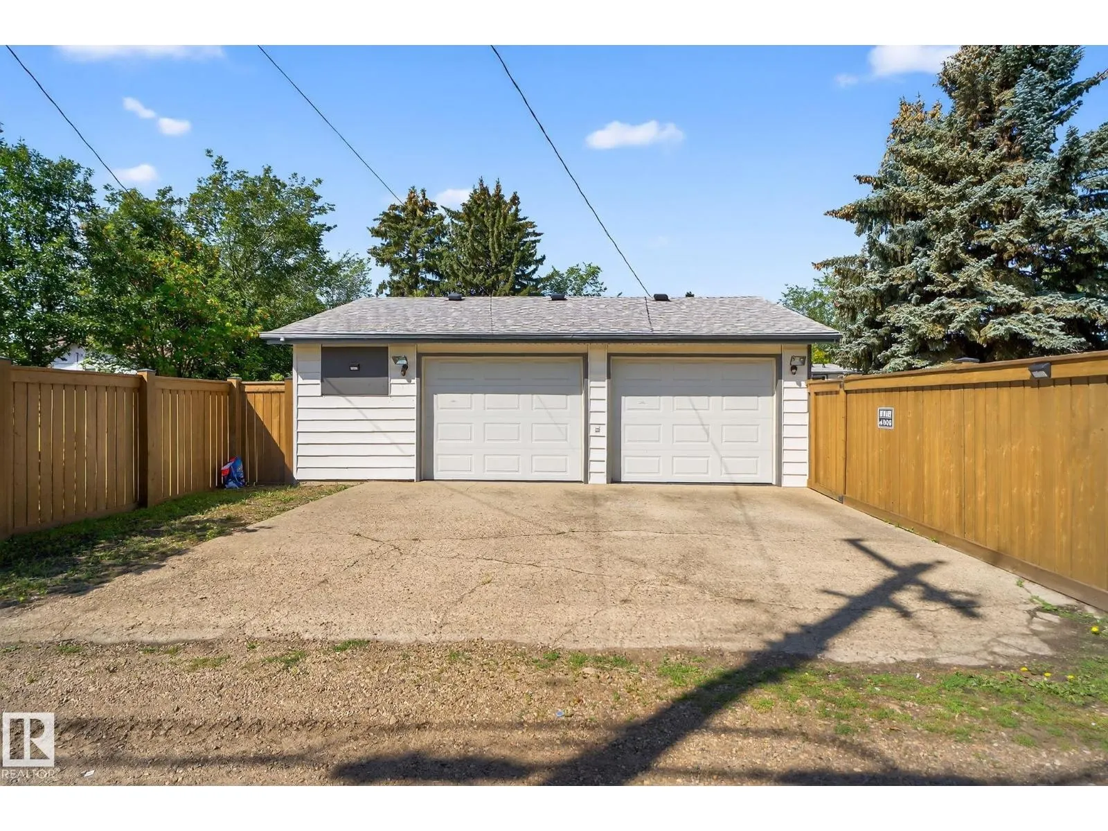 4611 48 ST