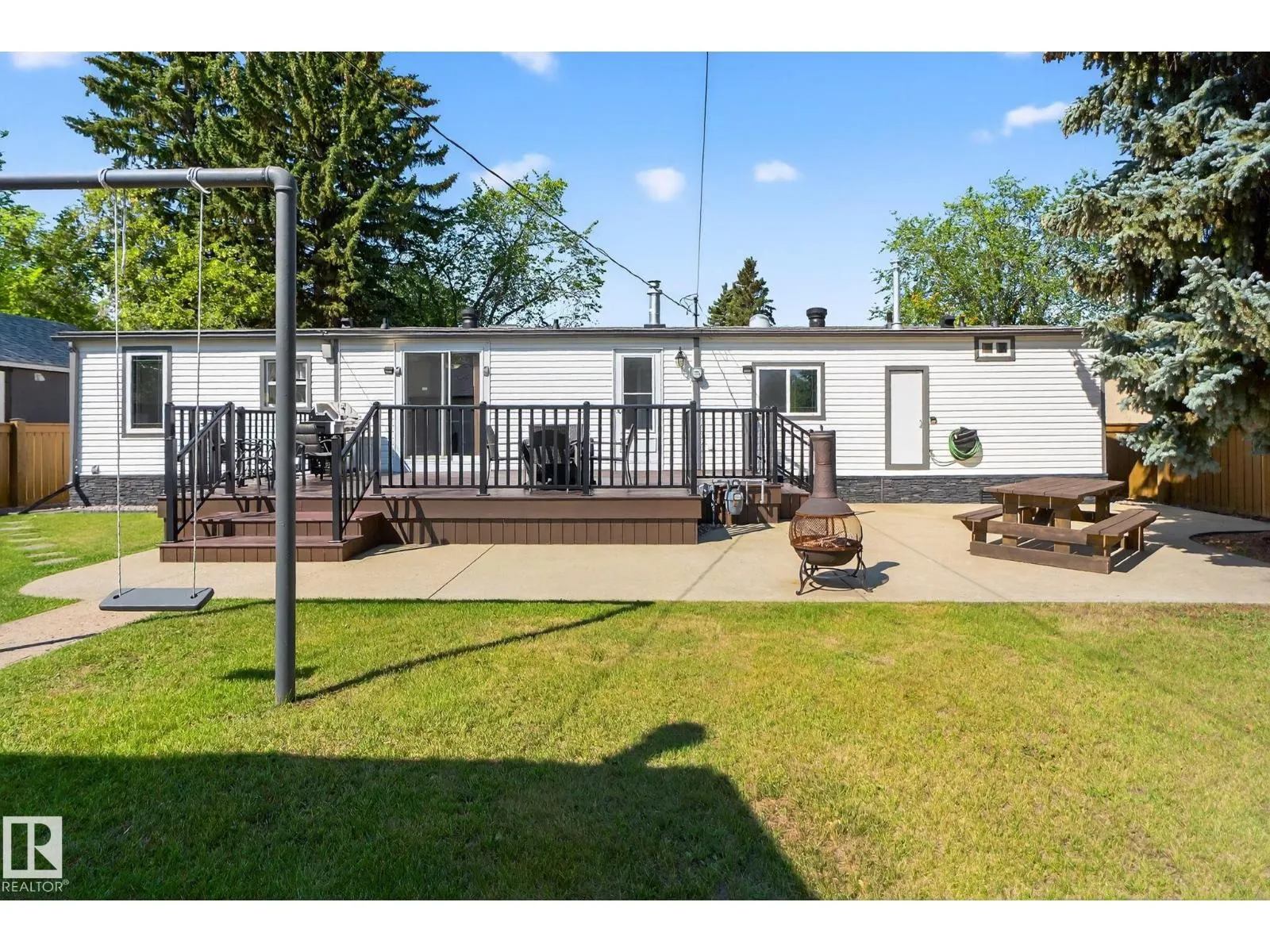 4611 48 ST