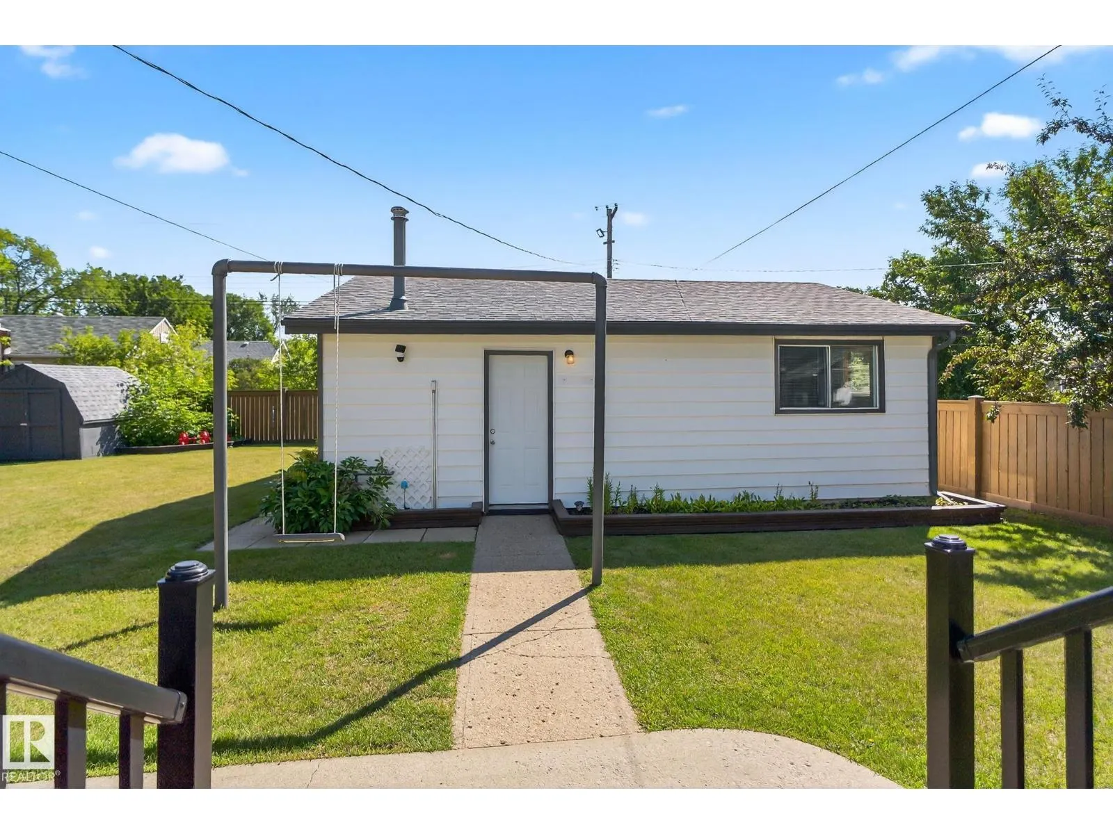 4611 48 ST