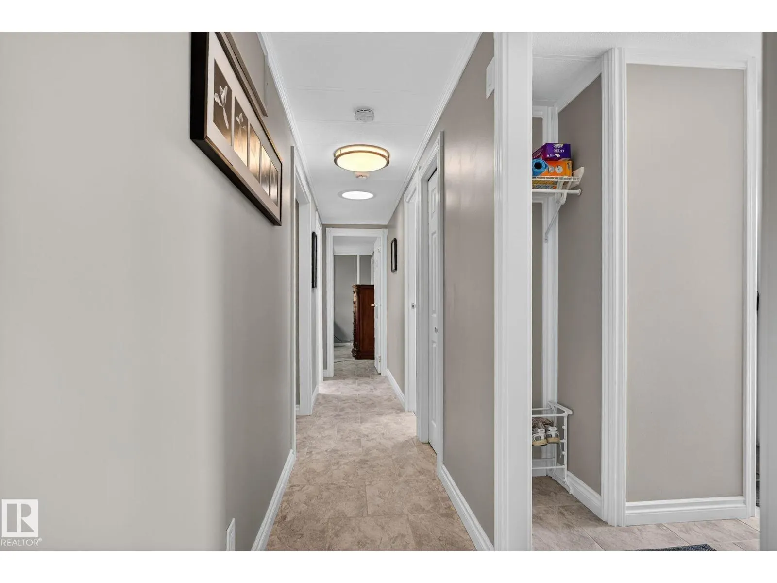4611 48 ST