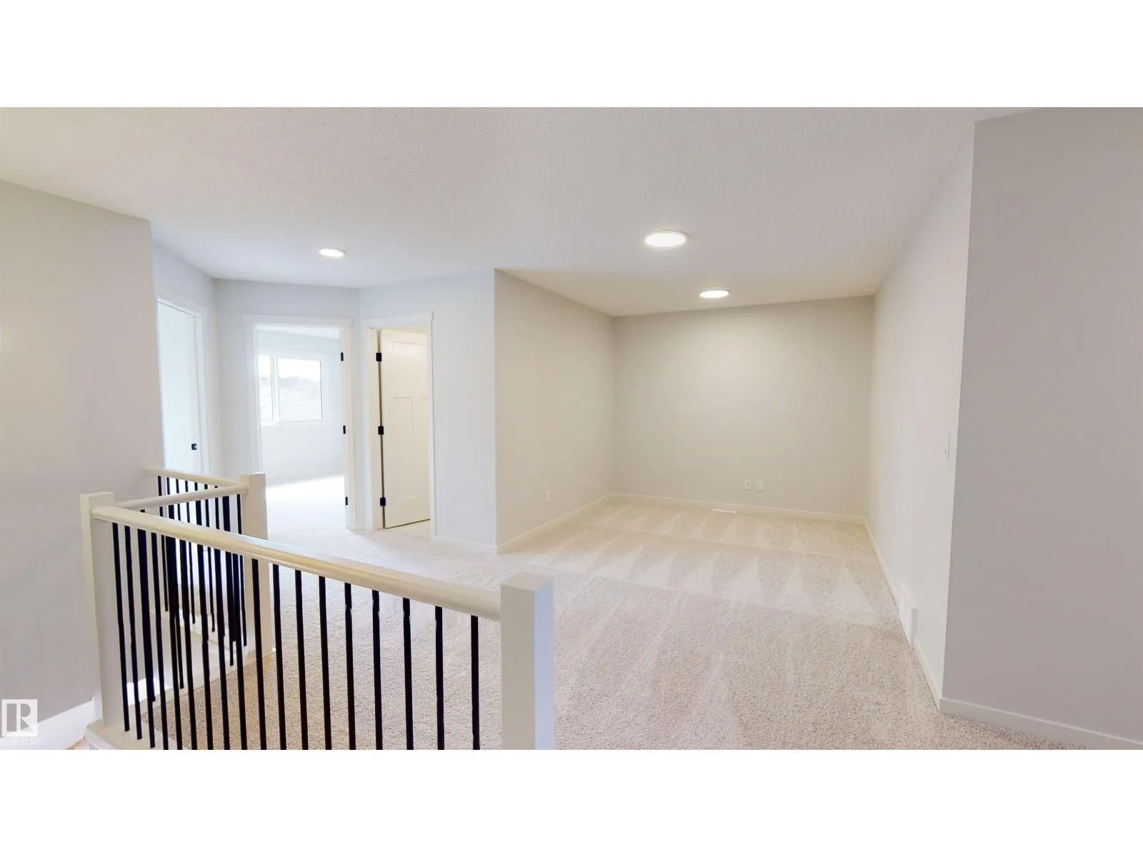 98 BAKER ST