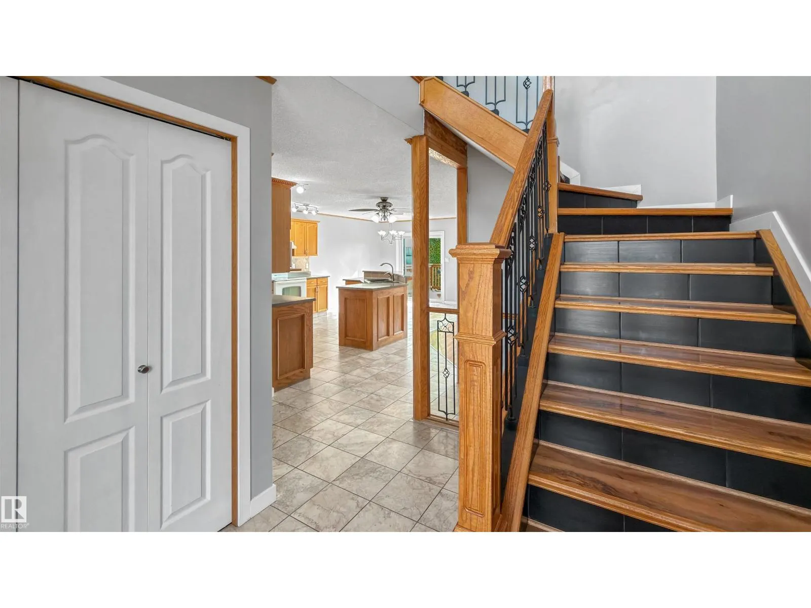 806 HIGHWOOD BV