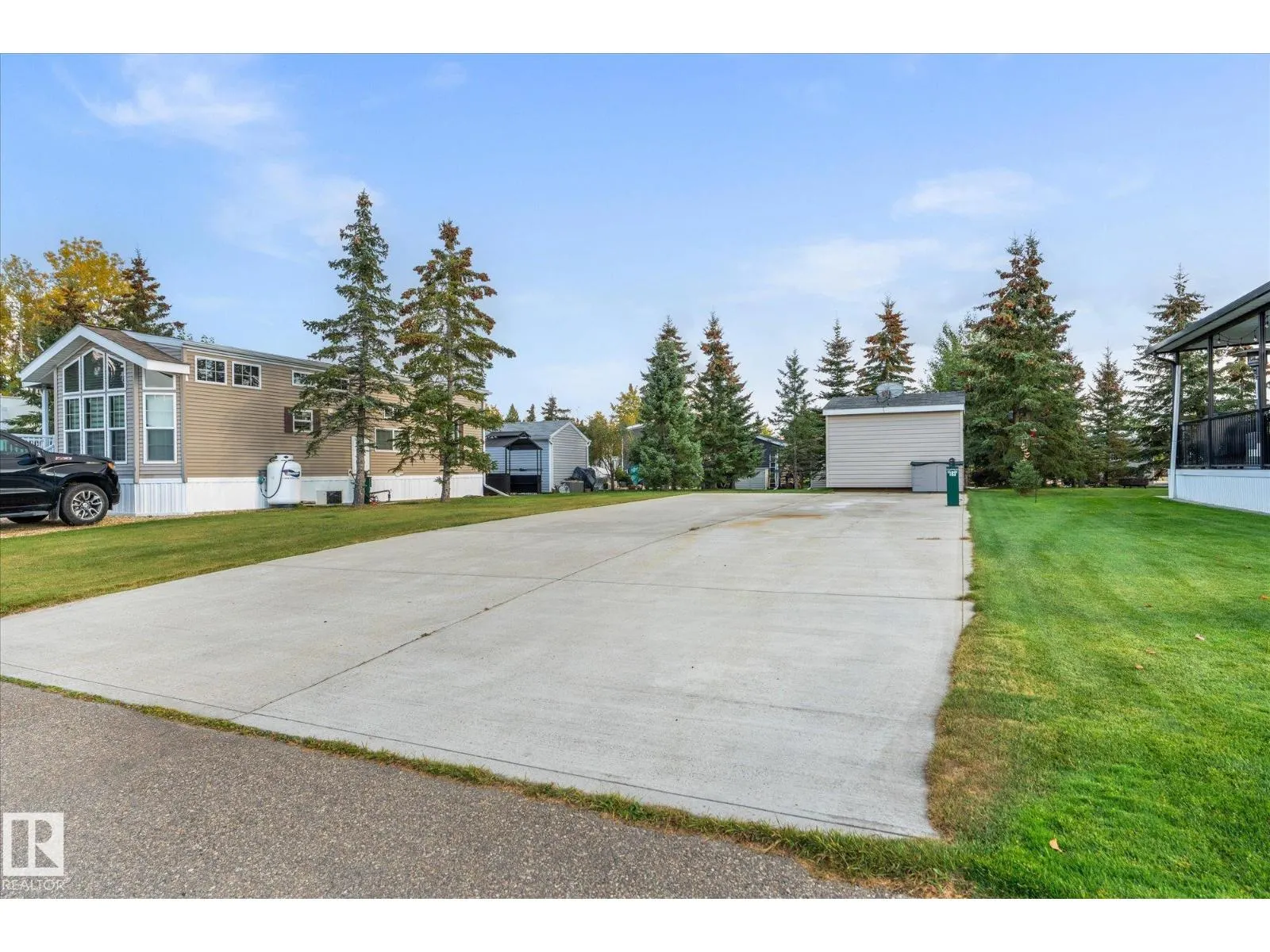#183 53126 RGE ROAD 70