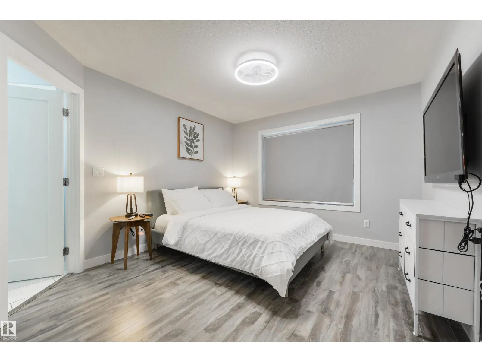 10511 154 ST NW