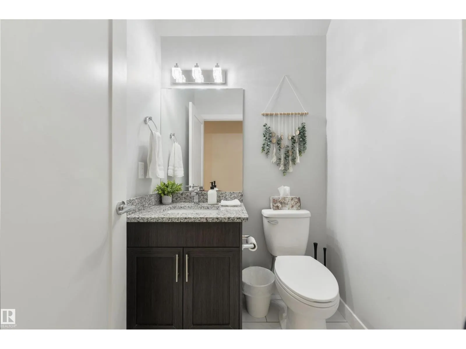 10511 154 ST NW