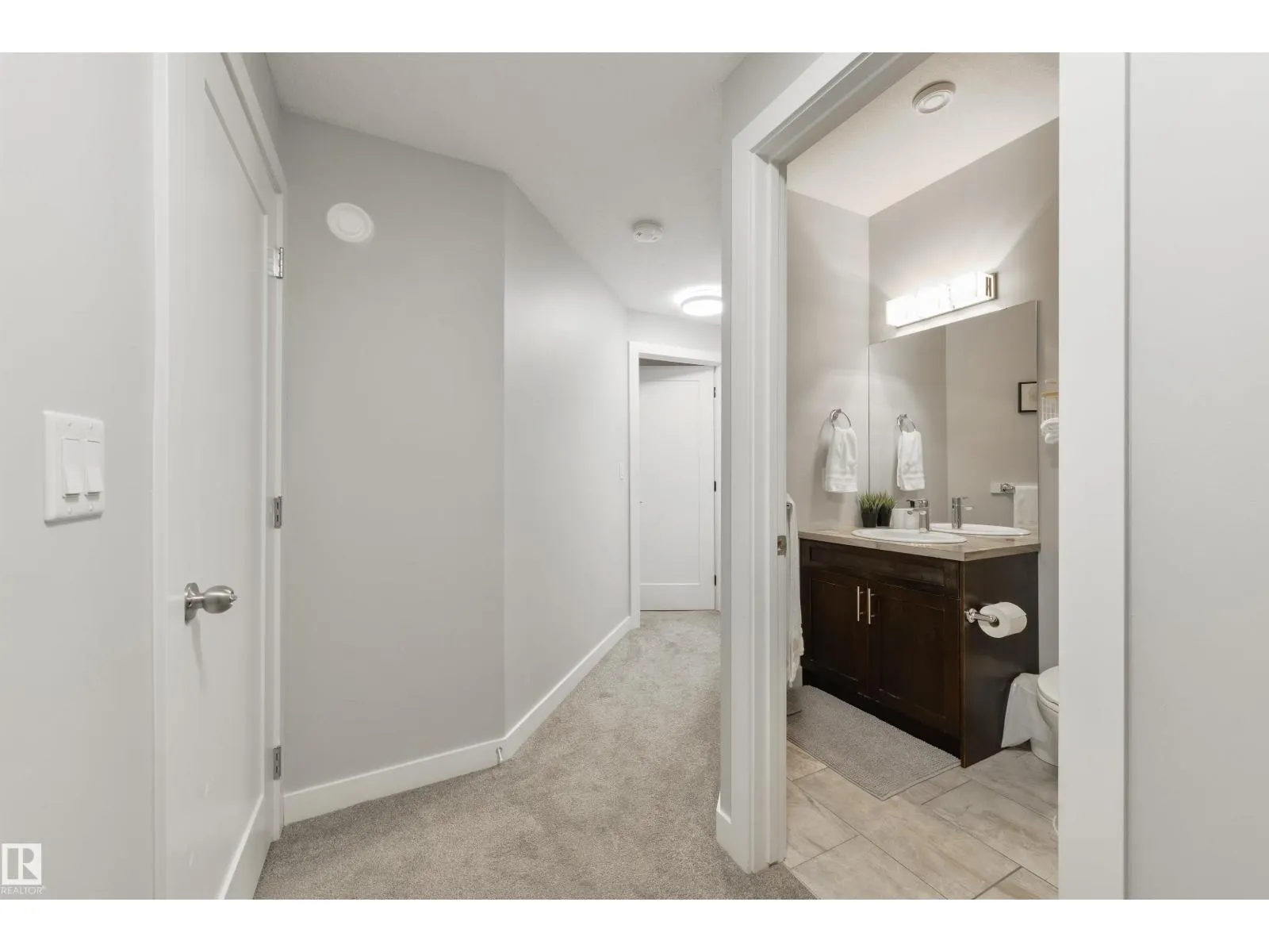 10511 154 ST NW