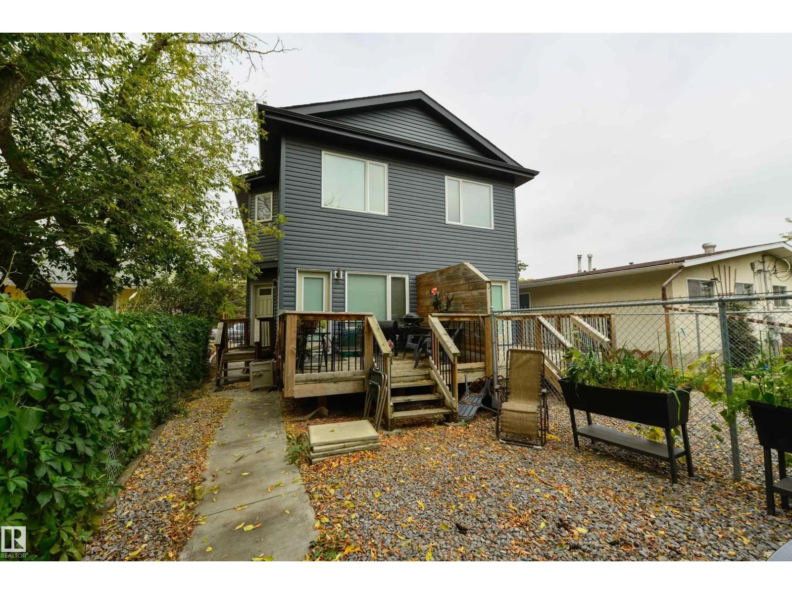 10511 154 ST NW
