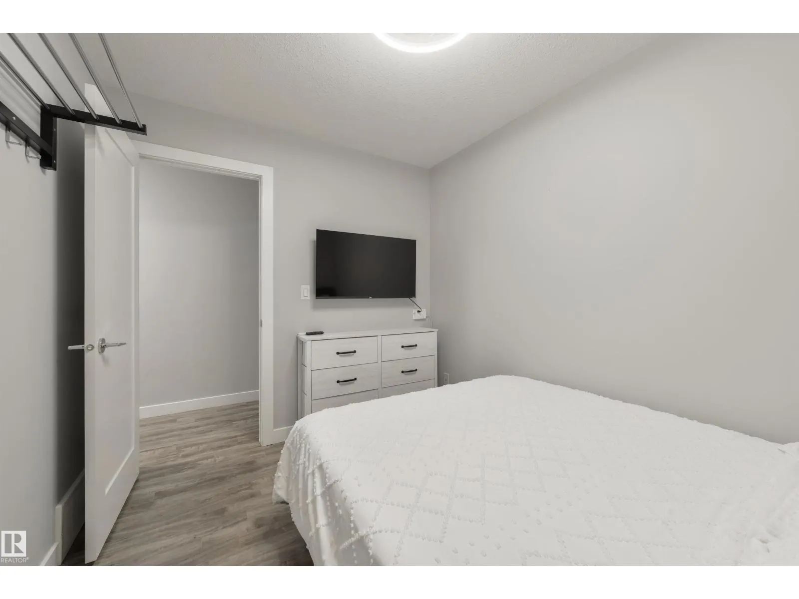 10511 154 ST NW