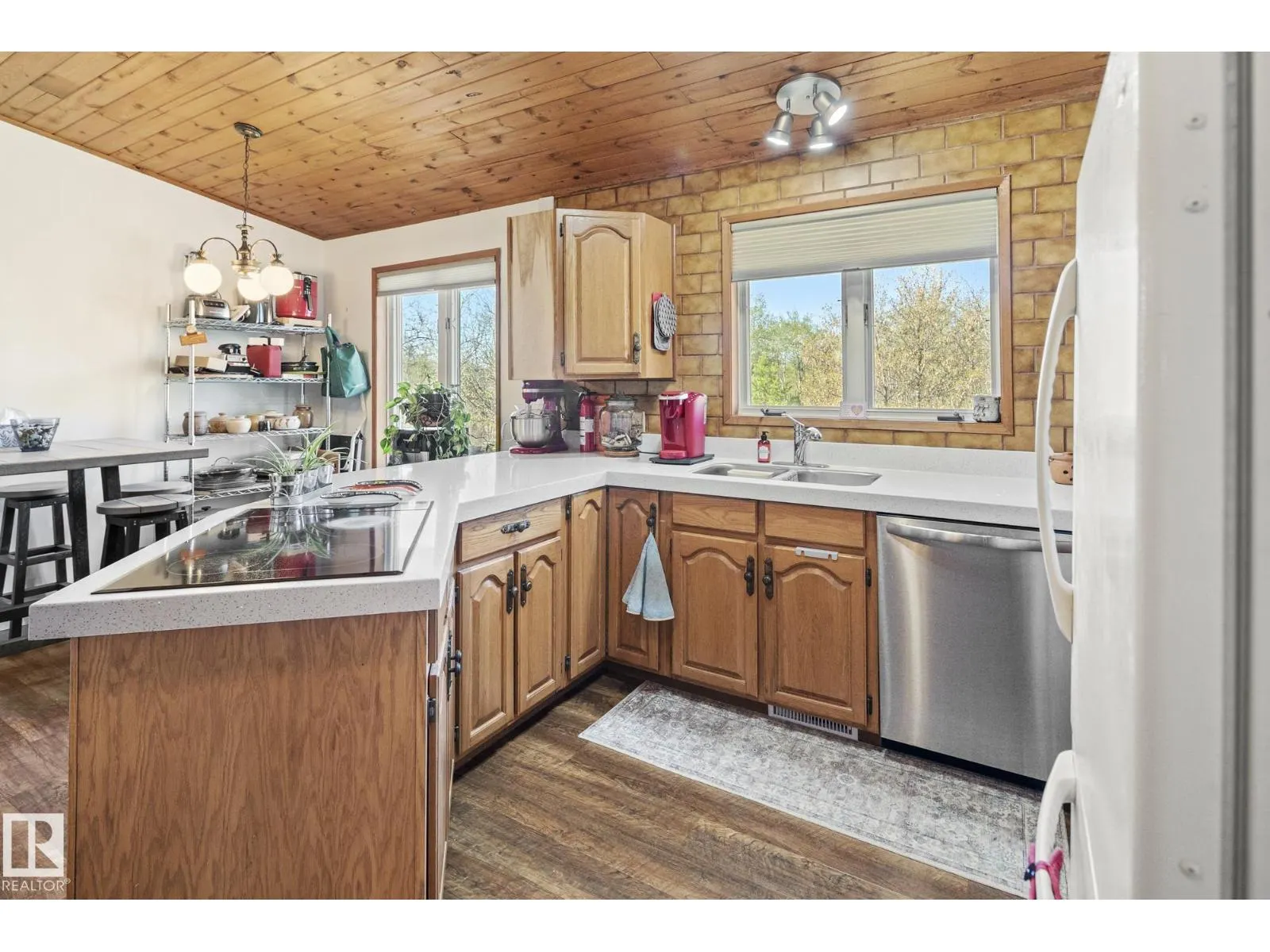 #19 56420 RGE ROAD 231