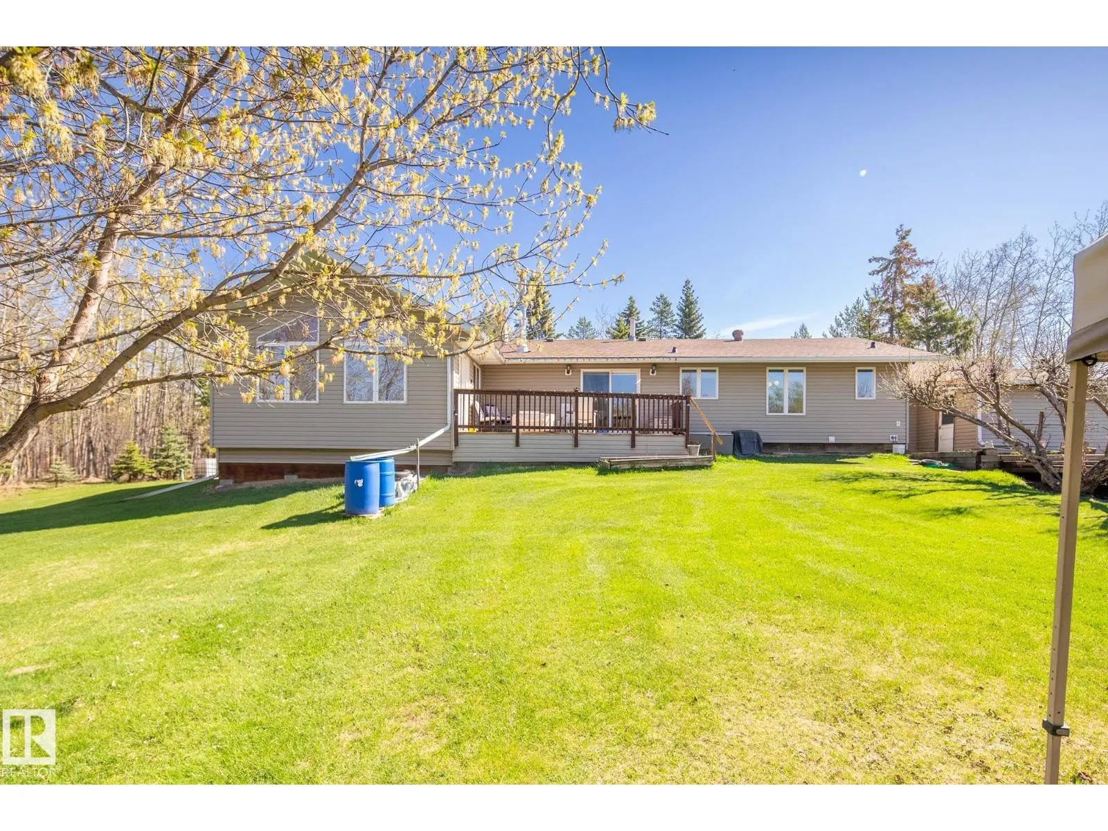 #19 56420 RGE ROAD 231