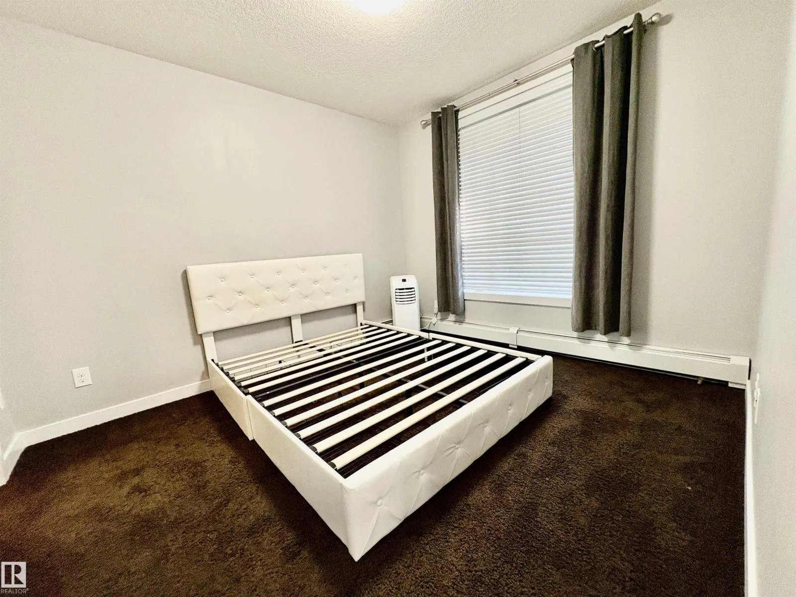 #106 2590 ANDERSON WY SW