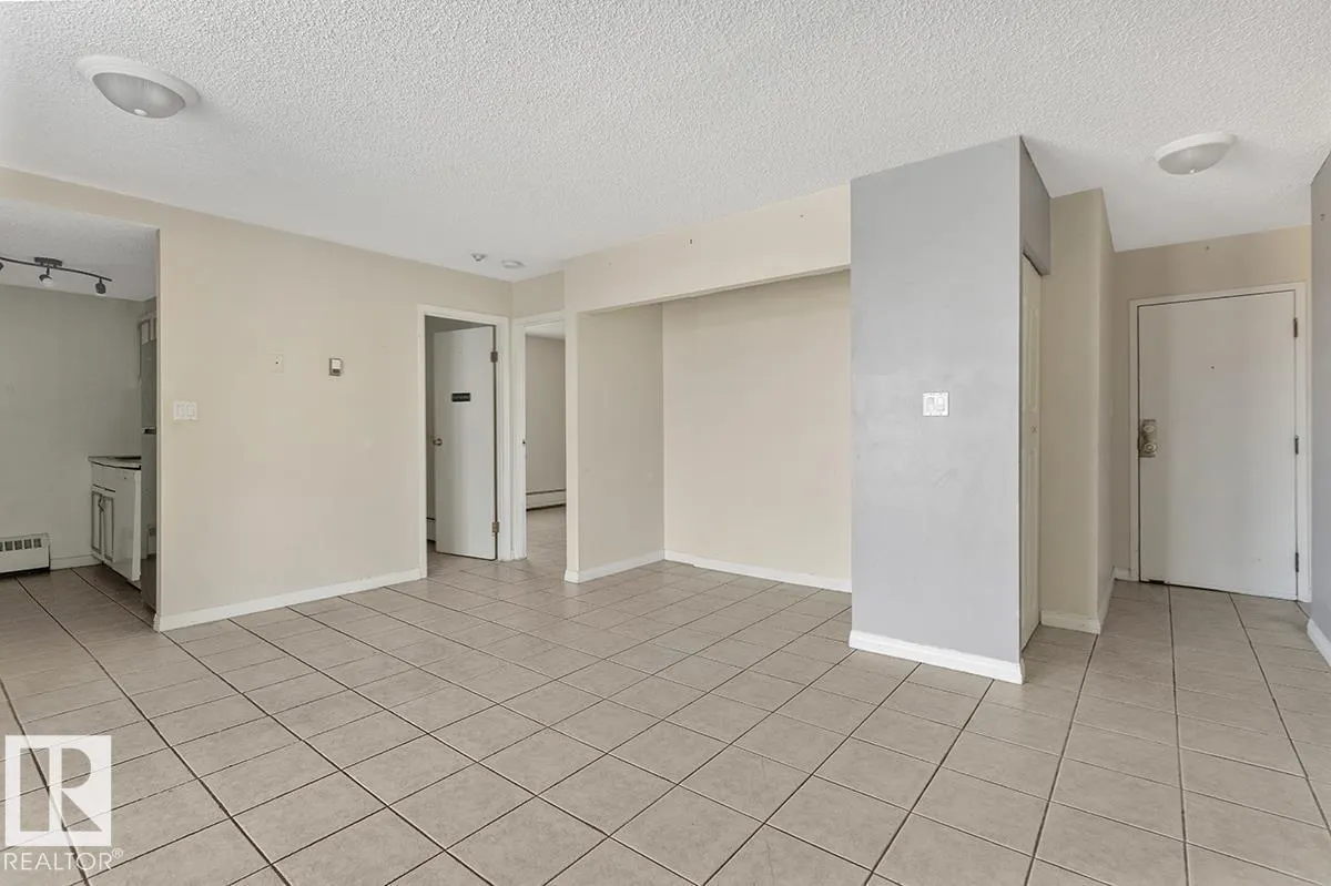 #411 12831 66 ST NW