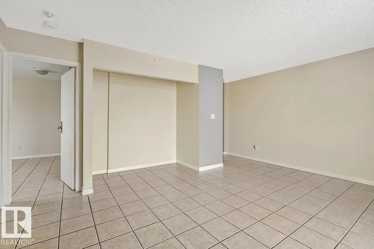 #411 12831 66 ST NW