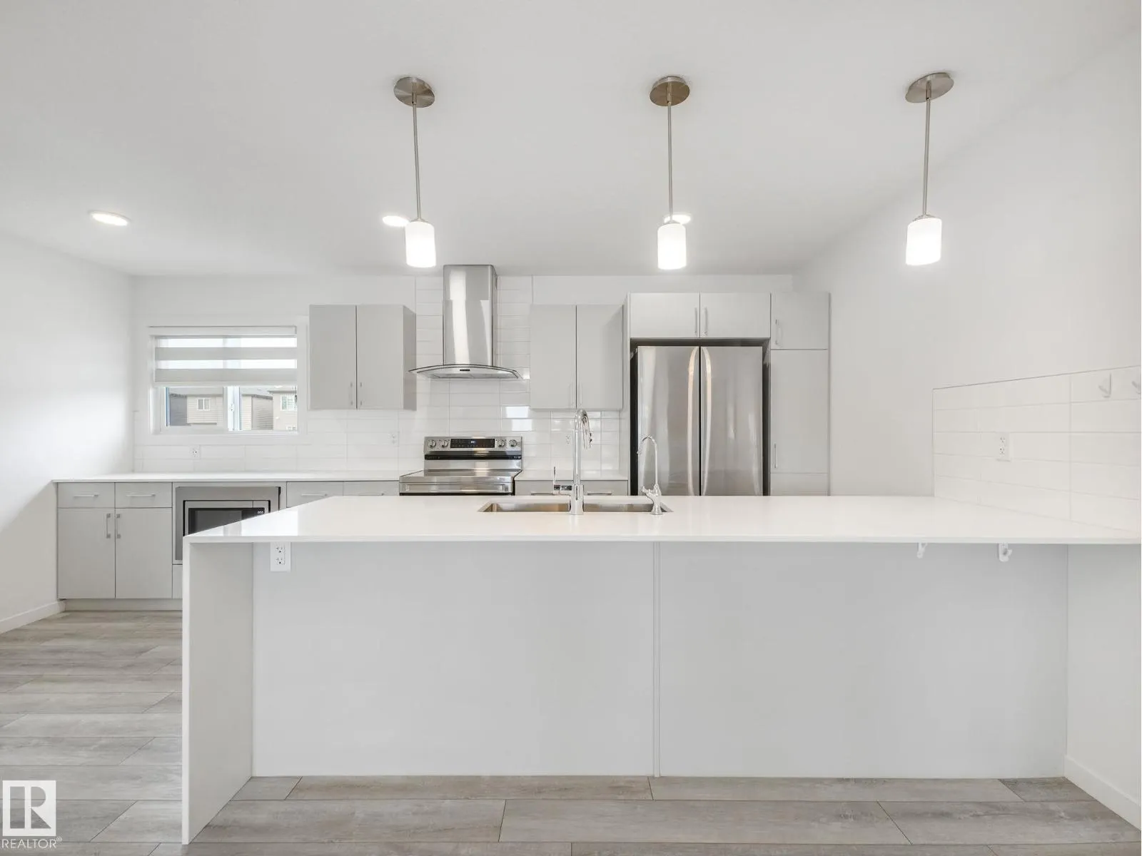 134 SECORD DR NW