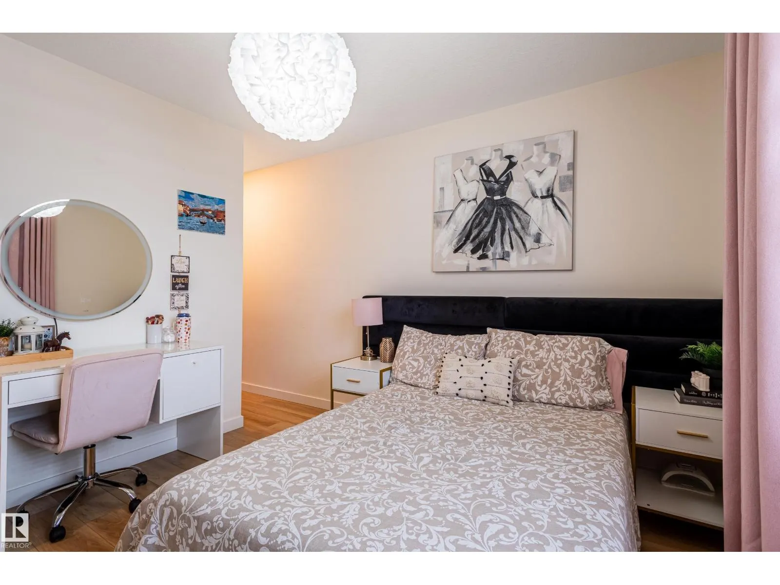 17327 106 ST NW