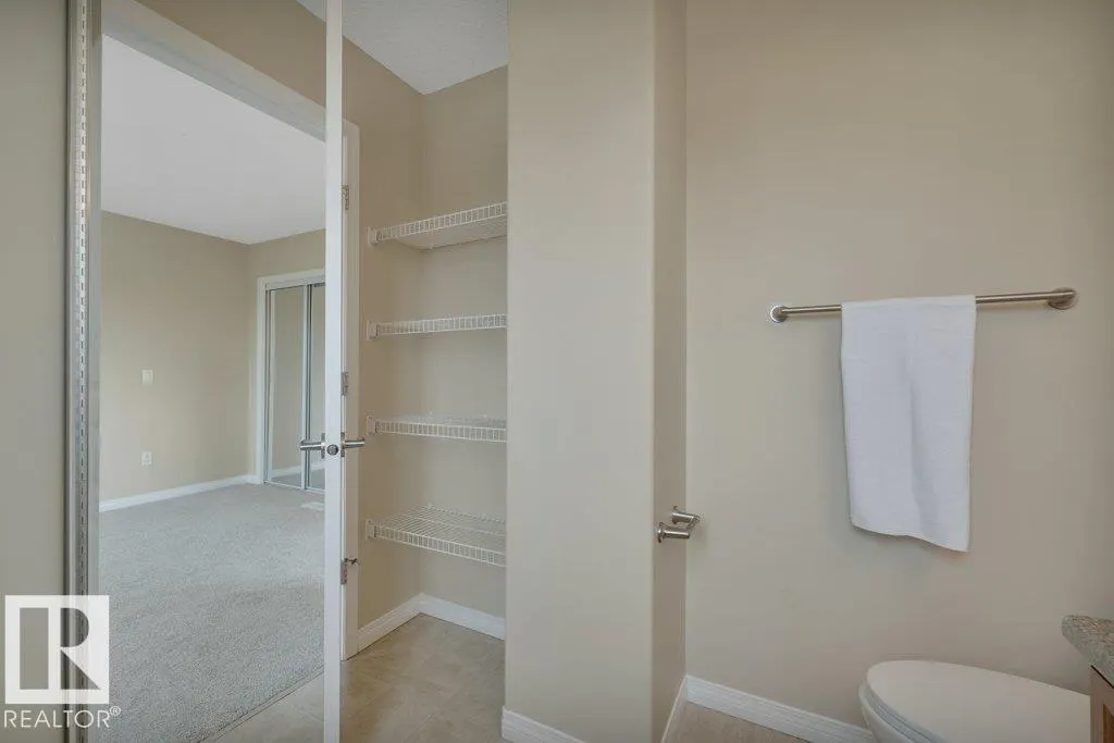 300 GRAYWOOD ME
