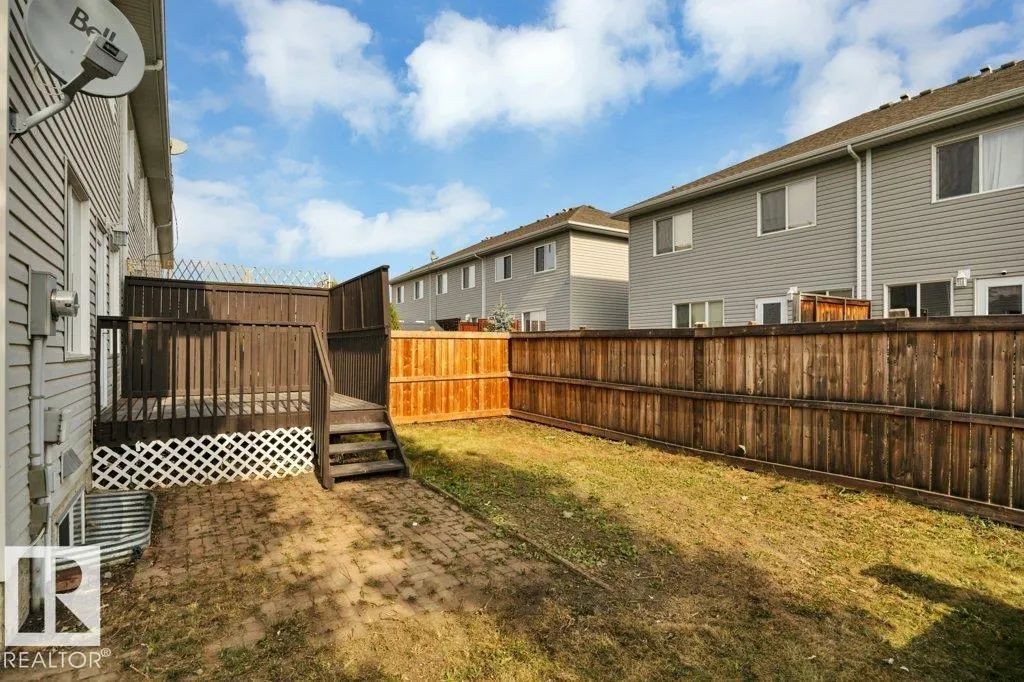 300 GRAYWOOD ME