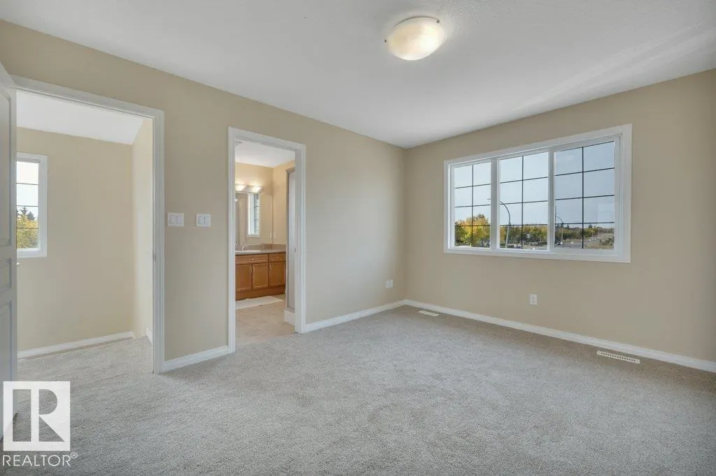 300 GRAYWOOD ME