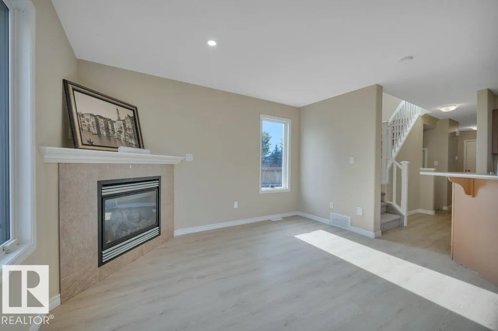 300 GRAYWOOD ME